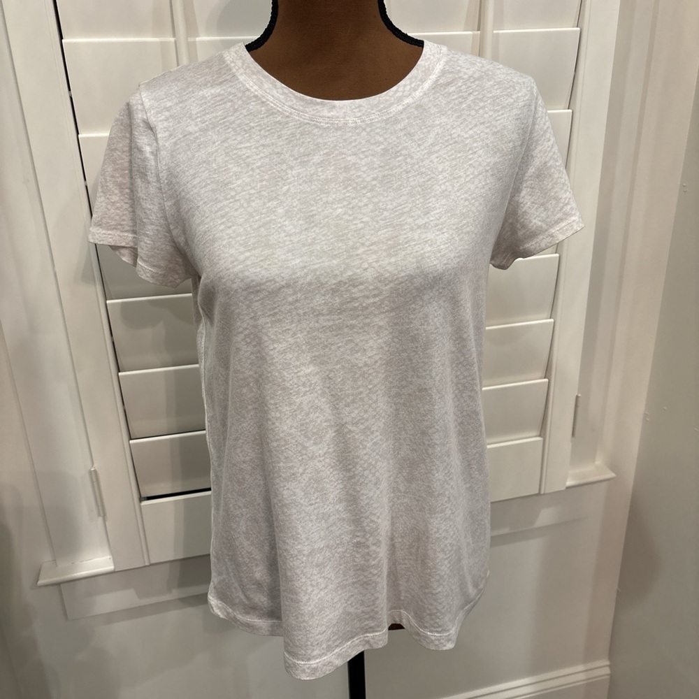 Athleta T-Shirt